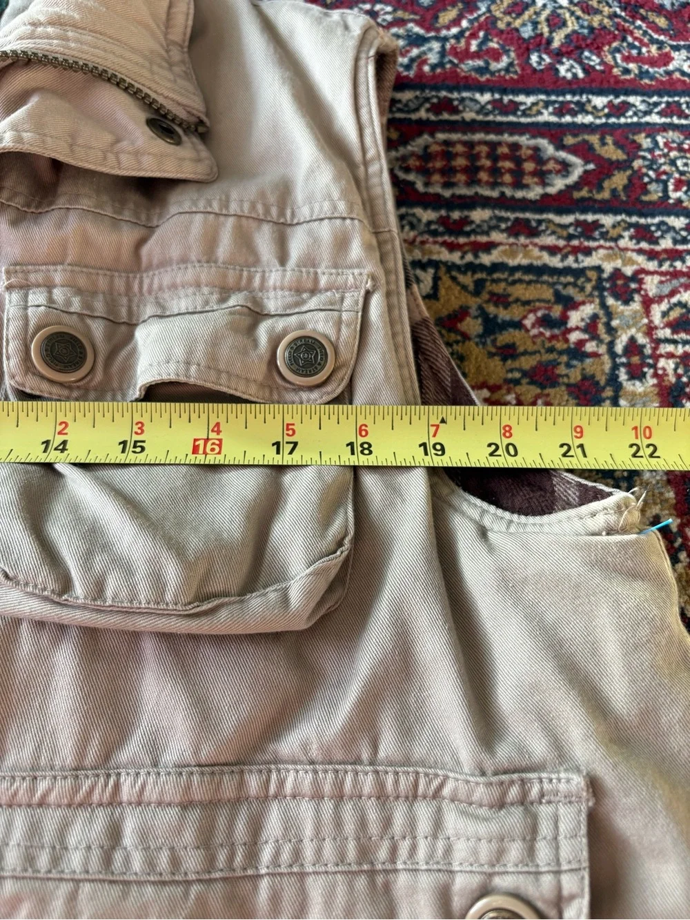 Field and Stream Flannel Quilted Hunting Vest Khaki Size Medium, Vintage, EUC